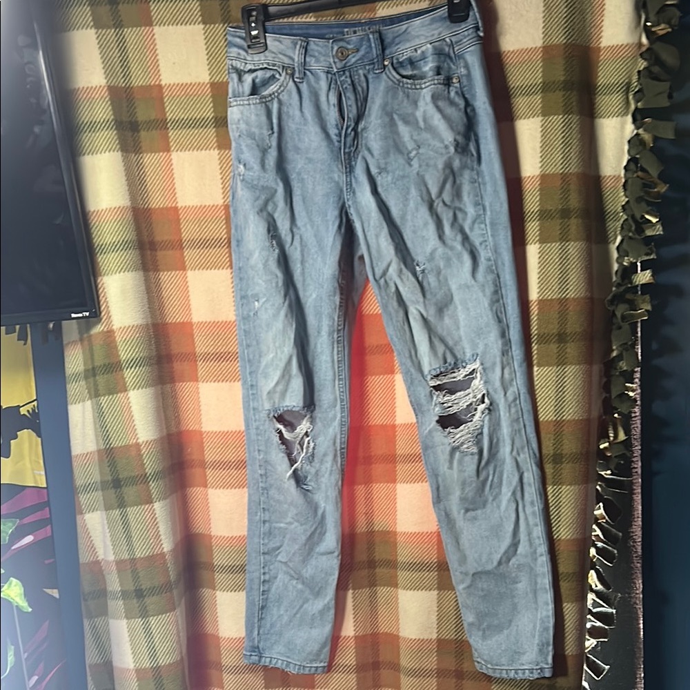 Distressed Light Blue Jeans